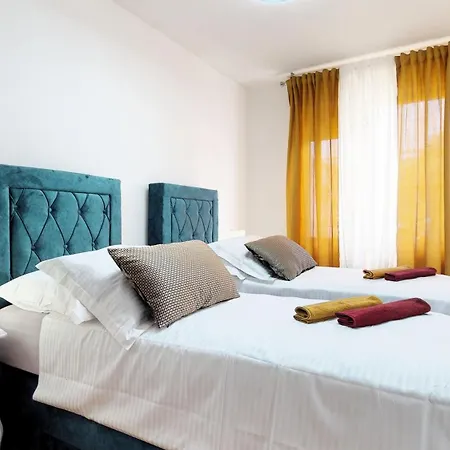 Modern Deluxe Sara Ii With 2 Bedrooms-