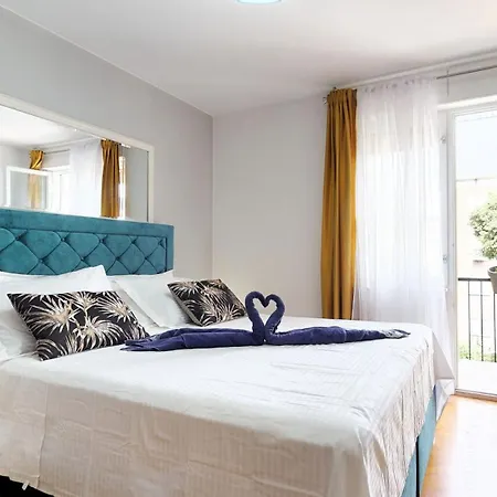 Modern Deluxe Sara Ii With 2 Bedrooms- Spalato