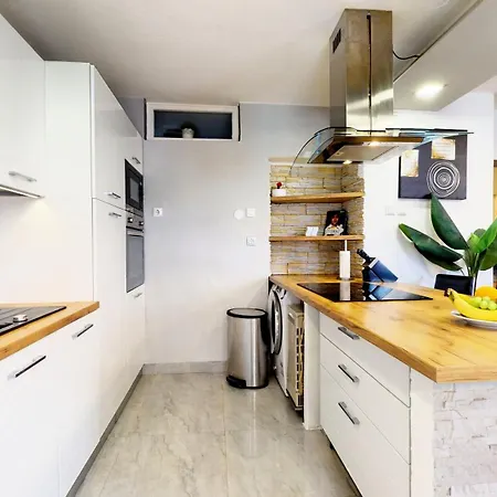 Modern Deluxe Sara Ii With 2 Bedrooms- Spalato